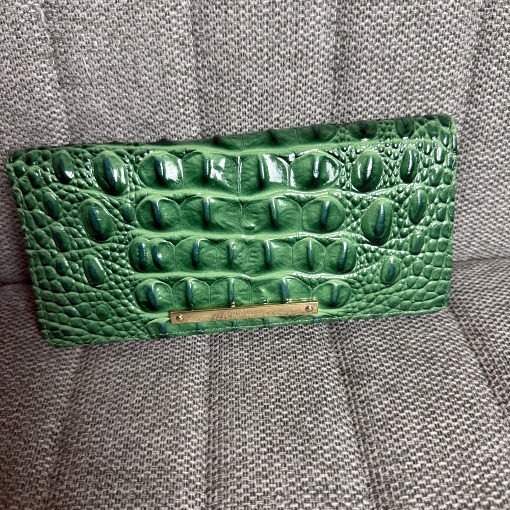 Brahmin Ady Wallet Emerald Green. **Excellent condition.**